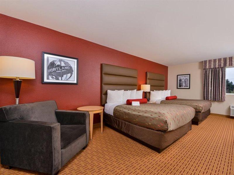 Clackamas Inn And Suites Exteriér fotografie